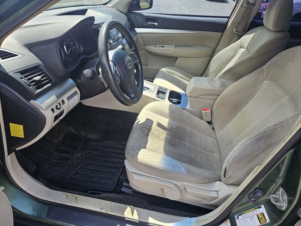 Subaru Outback 2.5i 2012