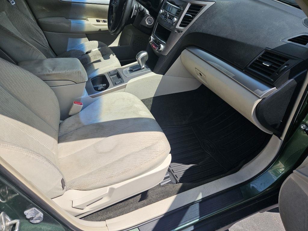 Subaru Outback 2.5i 2012