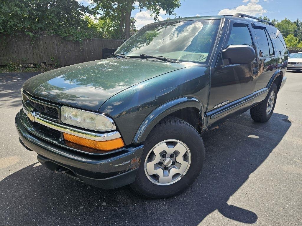 2002 Chevrolet Blazer 4-Door 4WD LS