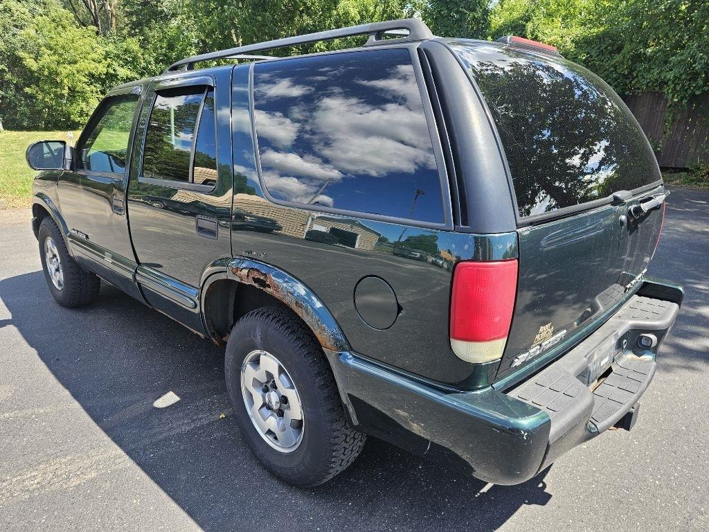 Chevrolet Blazer 4-Door 4WD LS 2002