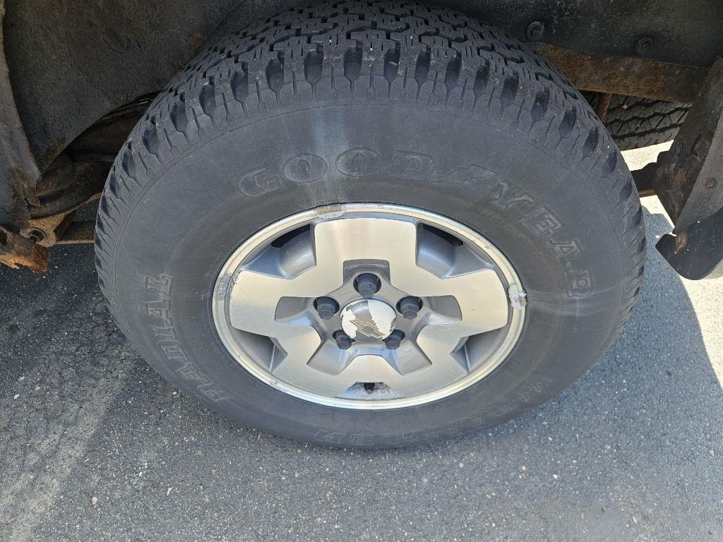 Chevrolet Blazer 4-Door 4WD LS 2002