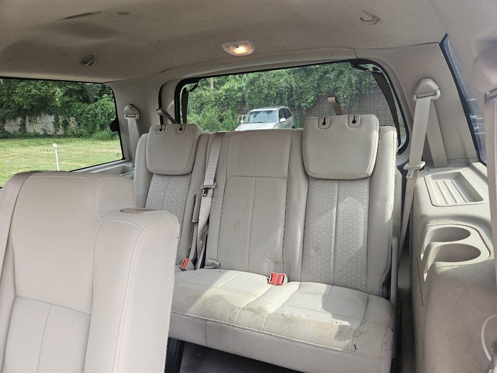 Ford Expedition XLT 4WD 2008