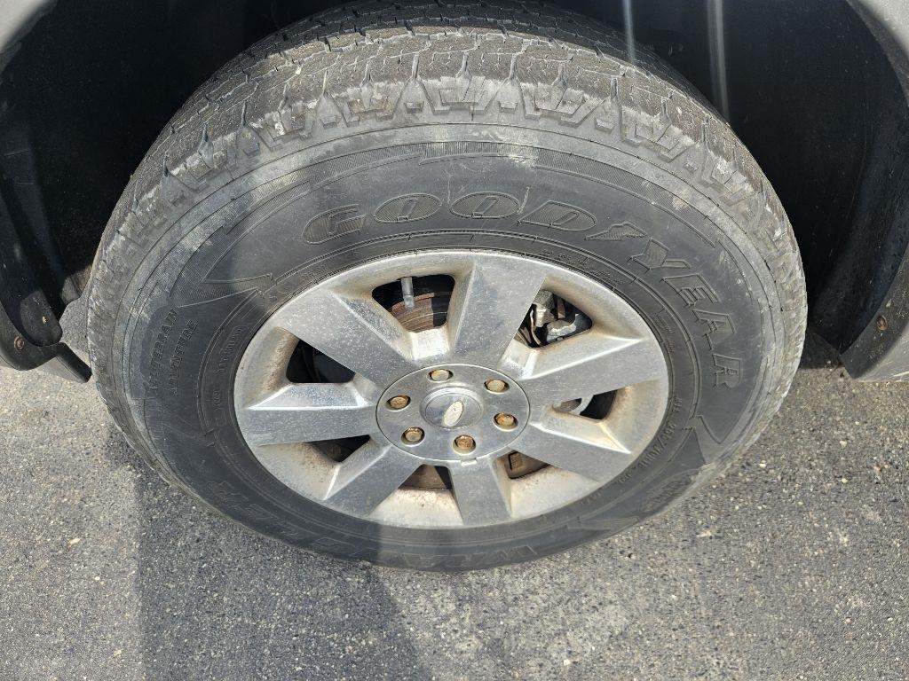 Ford Expedition XLT 4WD 2008