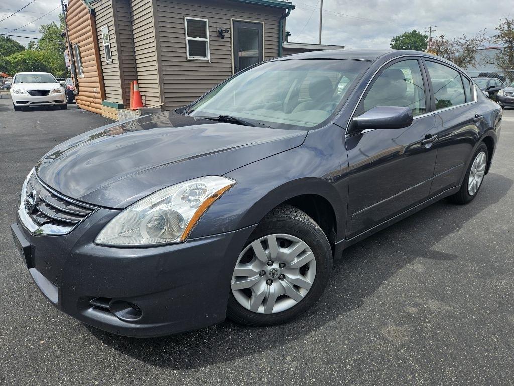 Nissan Altima 2.5 S 2012