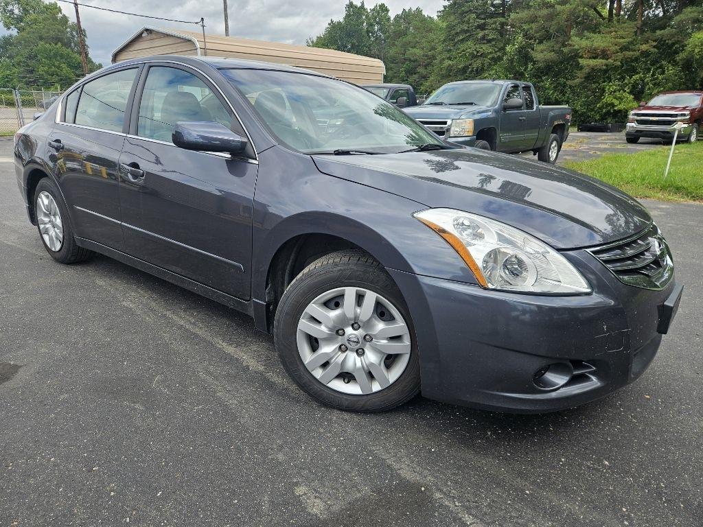 Nissan Altima 2.5 S 2012