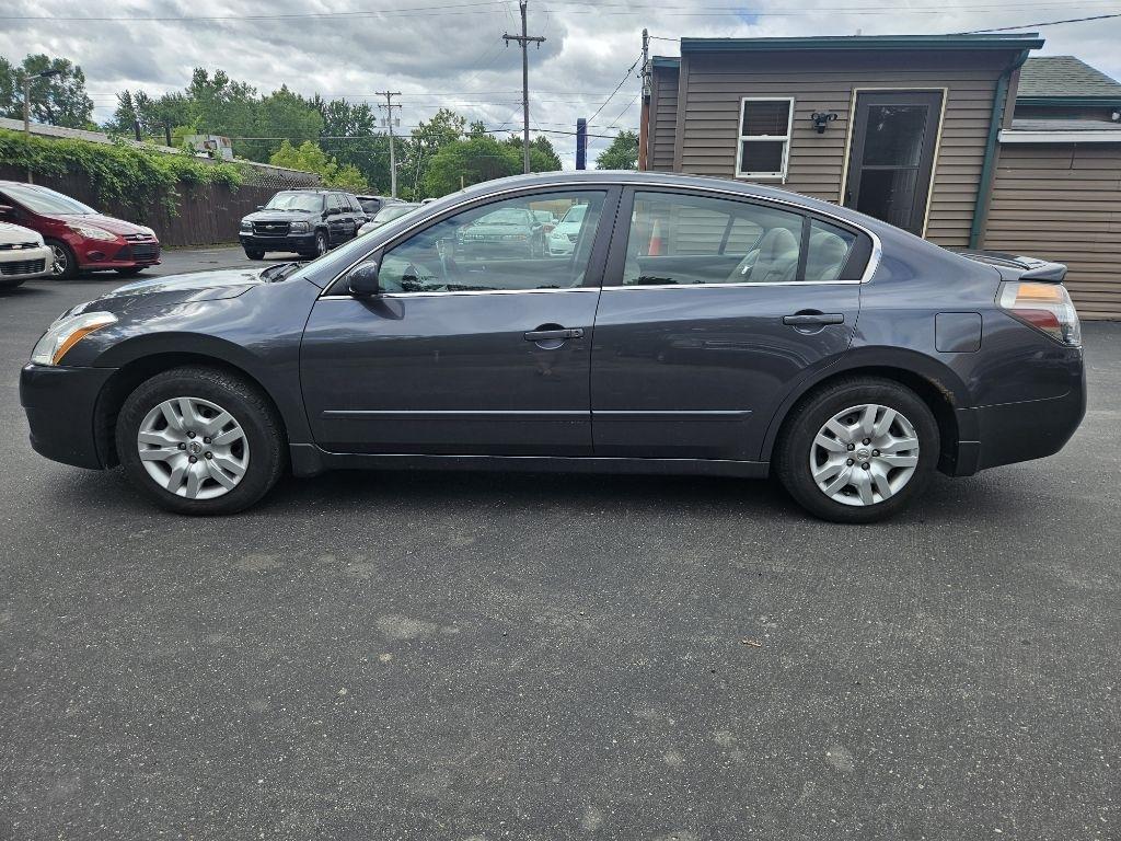 Nissan Altima 2.5 S 2012