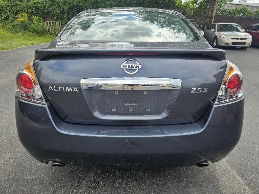 Nissan Altima 2.5 S 2012