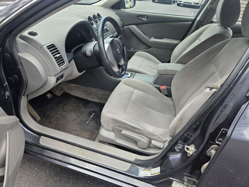 Nissan Altima 2.5 S 2012