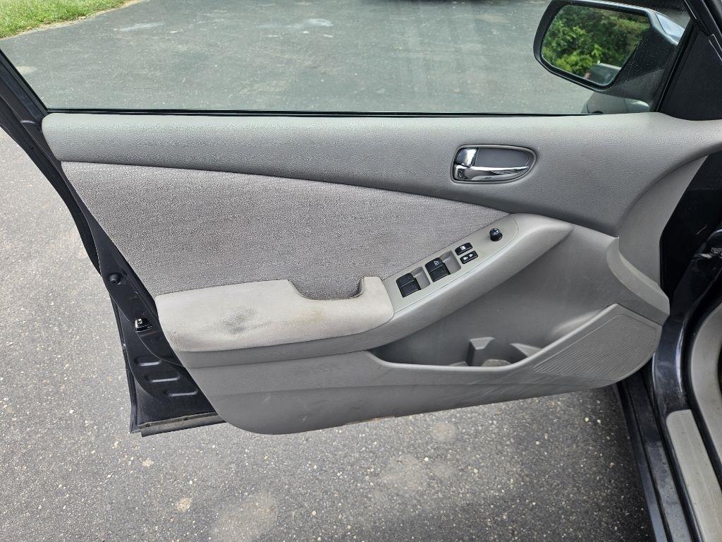 Nissan Altima 2.5 S 2012