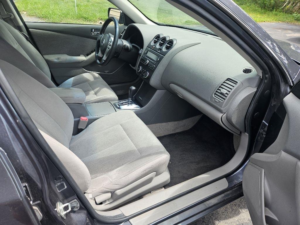 Nissan Altima 2.5 S 2012