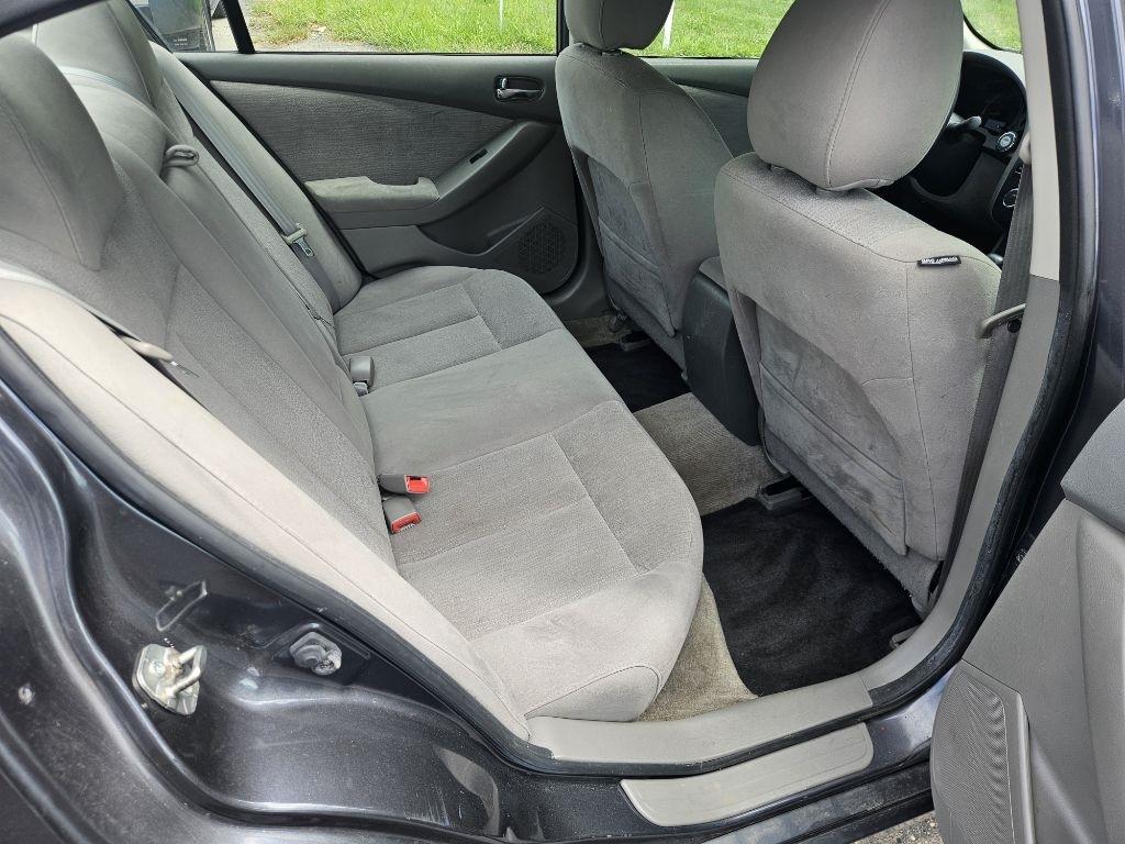 Nissan Altima 2.5 S 2012