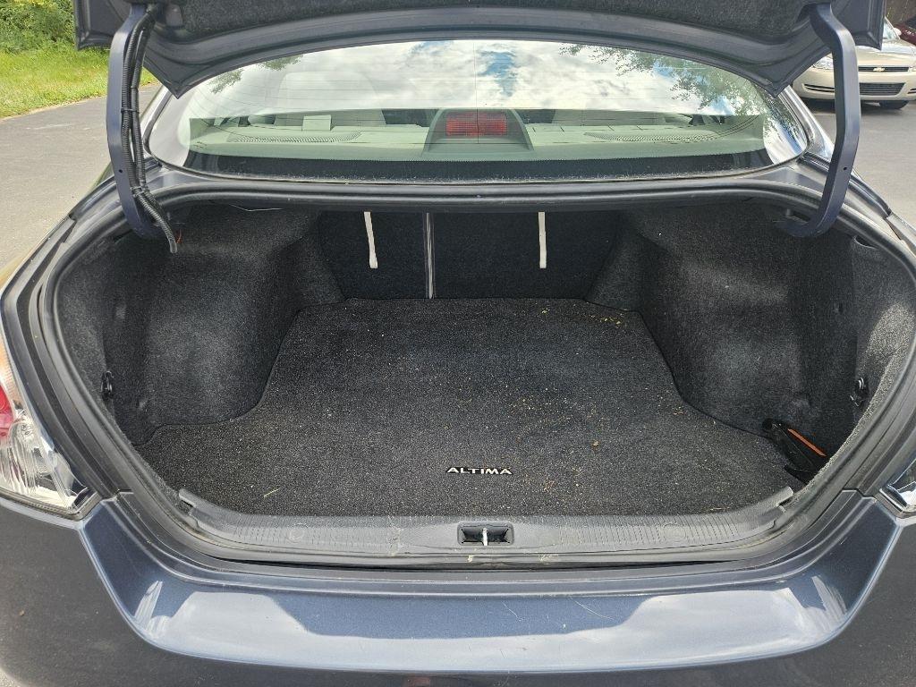 Nissan Altima 2.5 S 2012