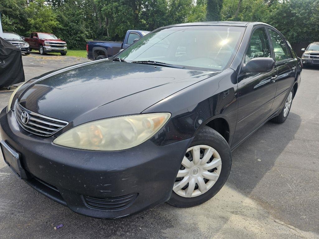 Toyota Camry LE 2005