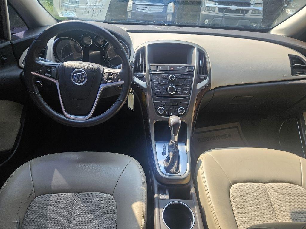 Buick Verano Convenience 2012