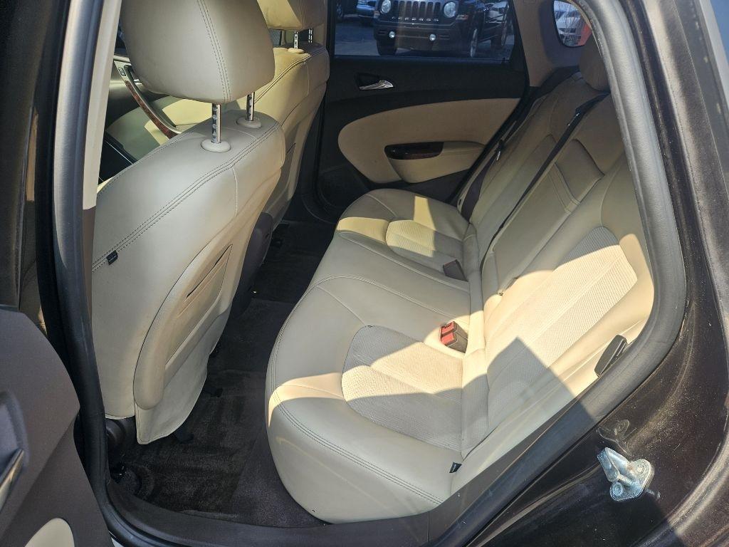 Buick Verano Convenience 2012