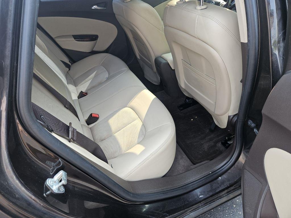 Buick Verano Convenience 2012