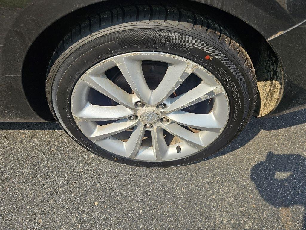 Buick Verano Convenience 2012