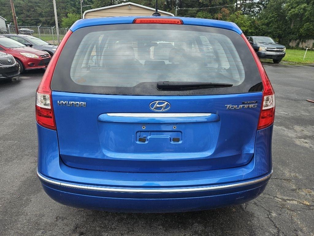 Hyundai Elantra Touring GLS Manual 2011