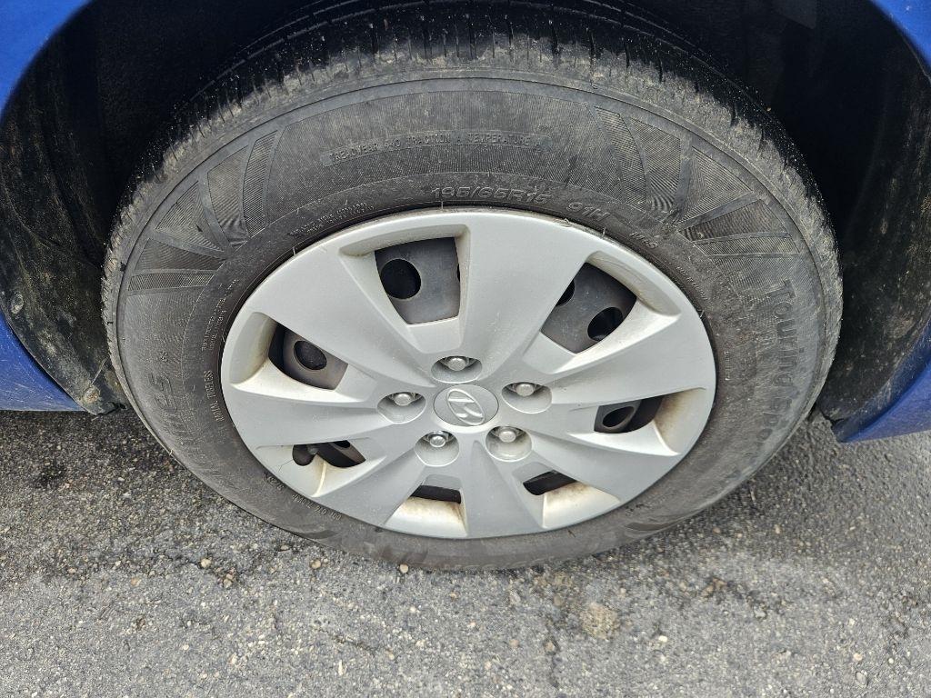 Hyundai Elantra Touring GLS Manual 2011