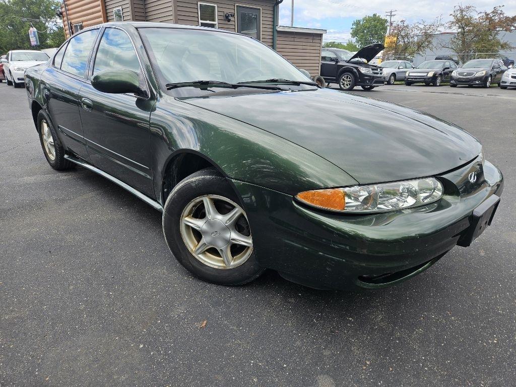 Oldsmobile Alero GL1 Sedan 2000