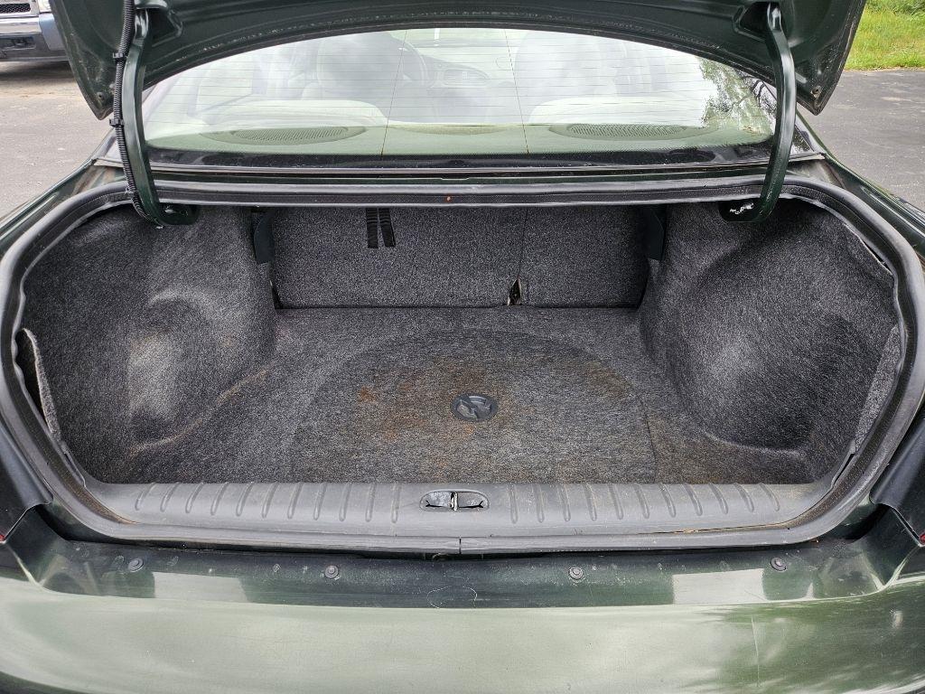 Oldsmobile Alero GL1 Sedan 2000