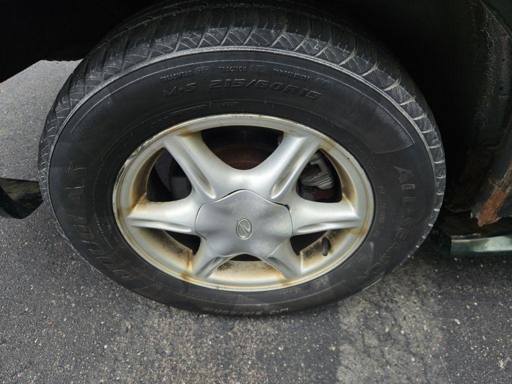 Oldsmobile Alero GL1 Sedan 2000