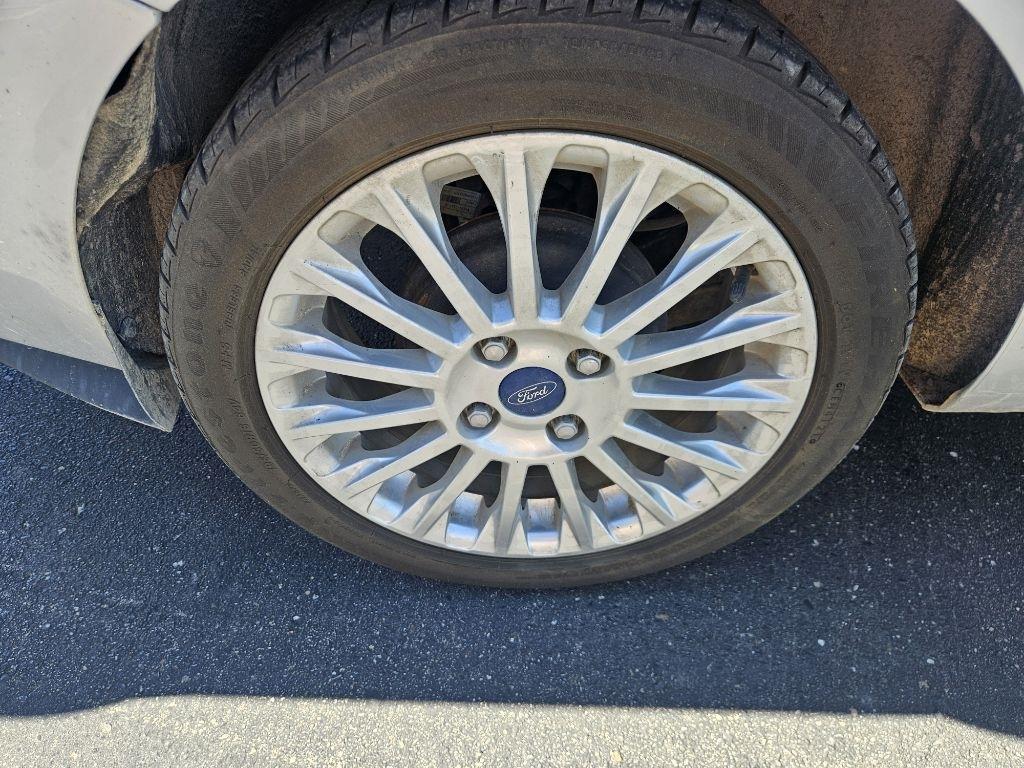 Ford Fiesta Titanium Sedan 2015