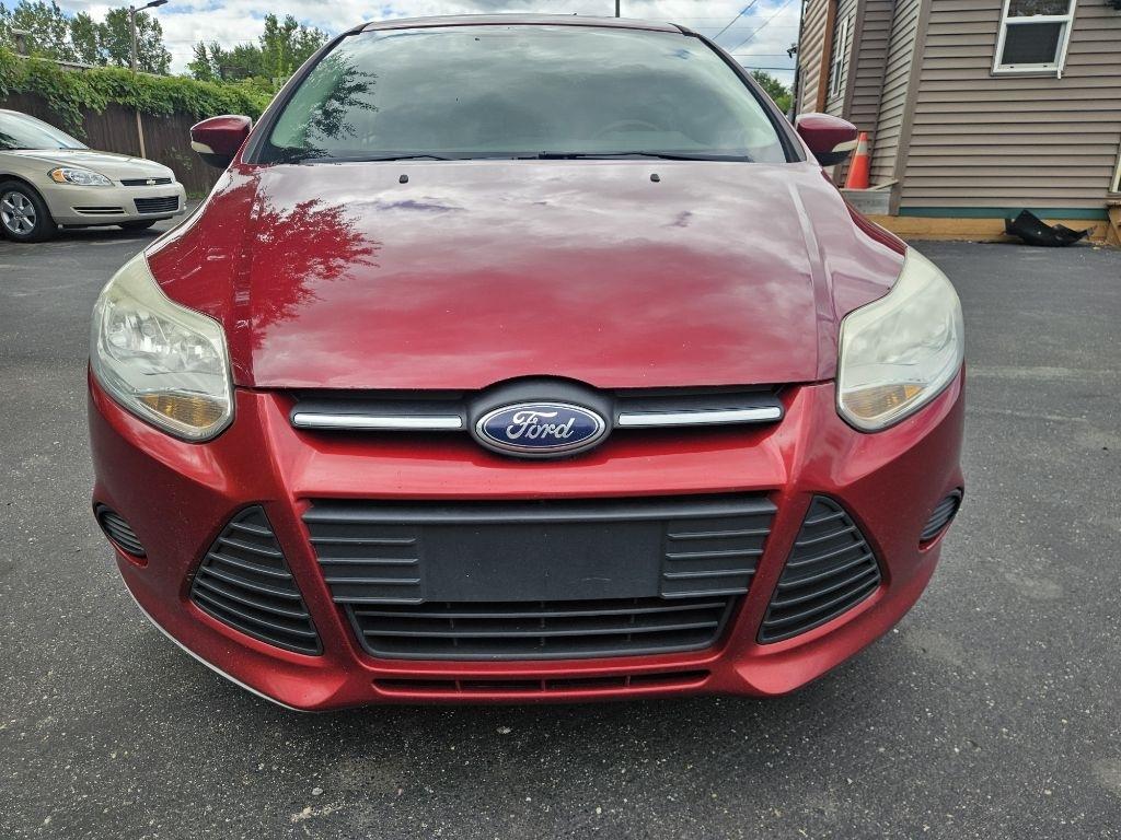 Ford Focus SE Sedan 2013