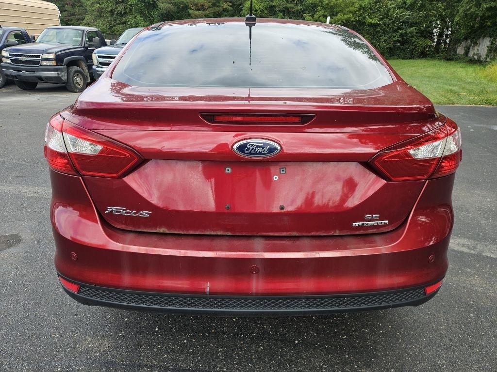 Ford Focus SE Sedan 2013
