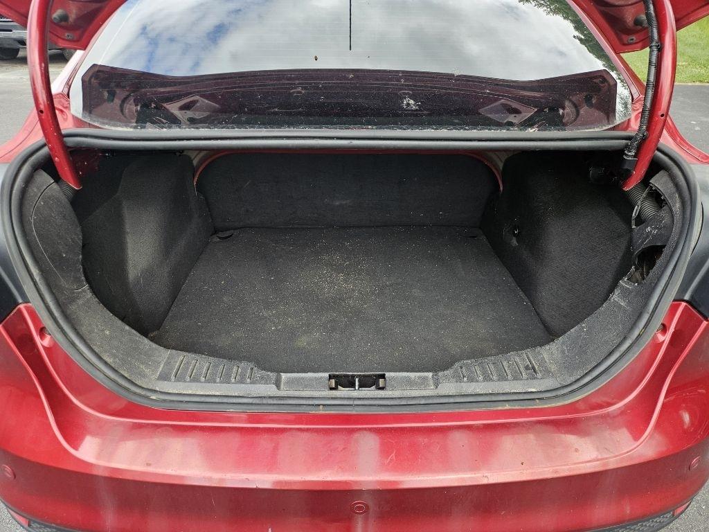 Ford Focus SE Sedan 2013