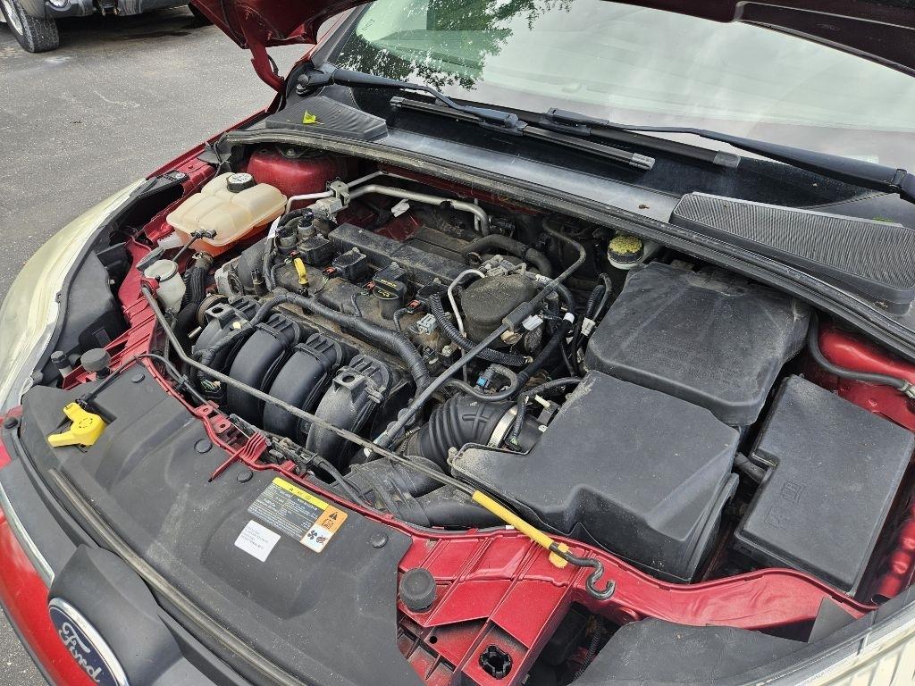 Ford Focus SE Sedan 2013