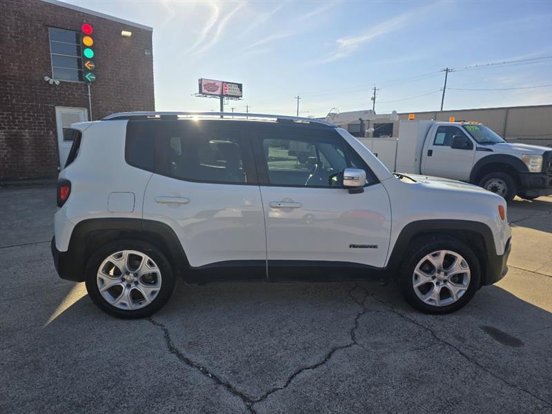 Jeep Renegade photo 4