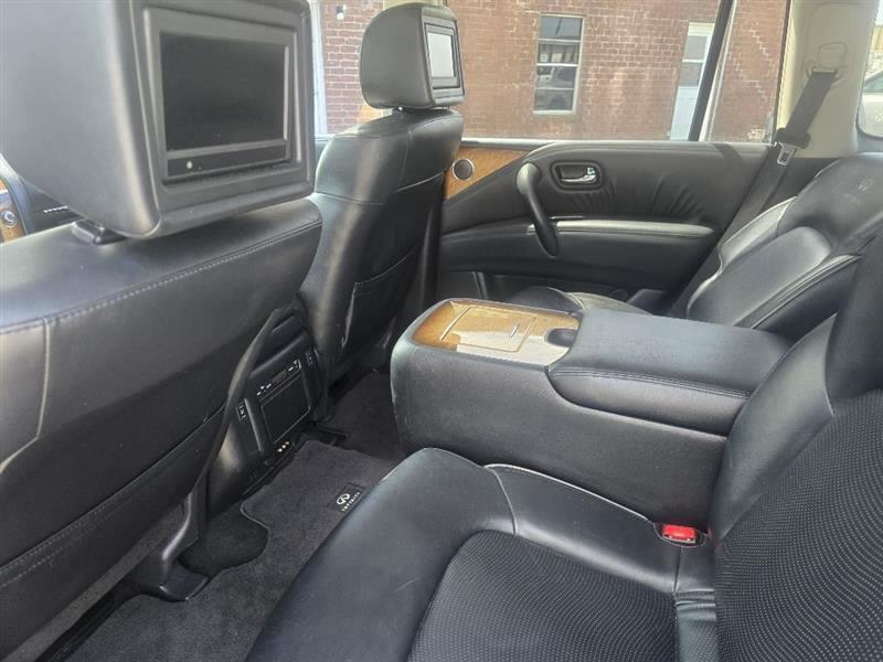 Infiniti QX56 4WD 2012