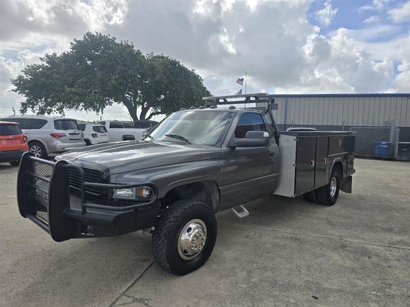 1998 Dodge Ram 3500 - Photo 3