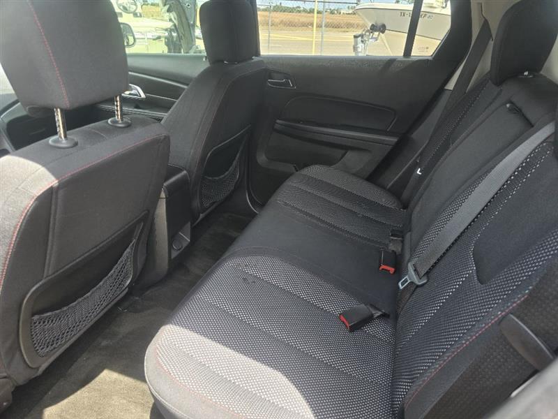 GMC Terrain photo 12