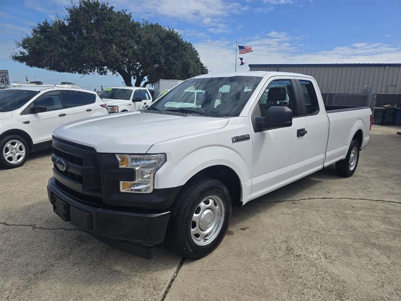Ford F-150 XL SuperCab 8-ft. 2WD 2017