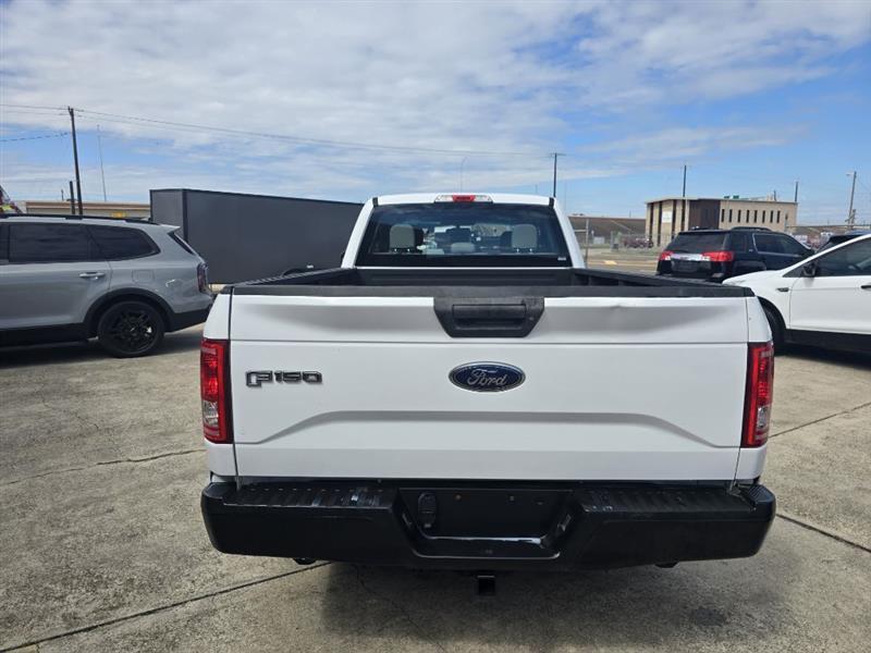 Ford F-150 XL SuperCab 8-ft. 2WD 2017
