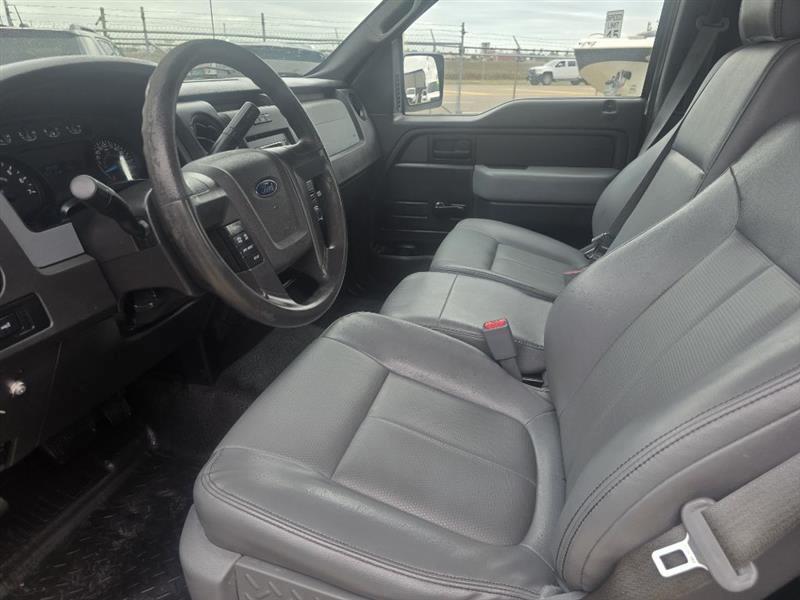 Ford F-150 XLT 8-ft. Bed 4WD 2013