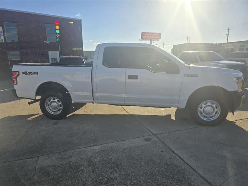 Ford F-150 XL SuperCab 8-ft. Bed 4WD 2018