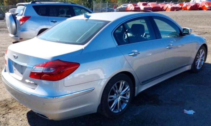 Hyundai Genesis 4.6L 2012