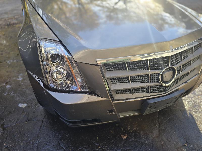 Cadillac CTS 3.0L Luxury AWD 2011