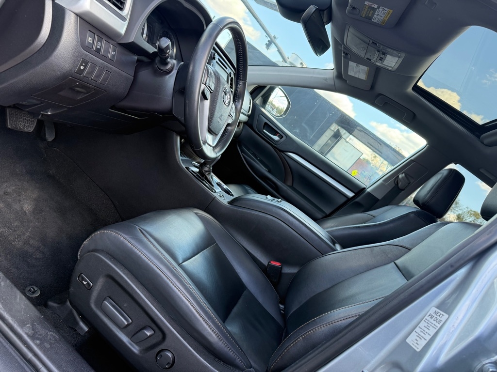 Toyota Highlander XLE FWD V6 2019 Toyota Highlander XLE FWD V6 2019