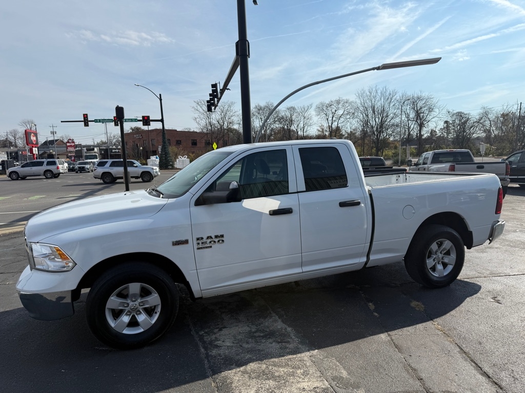 2021 Ram 1500 Tradesman photo 2