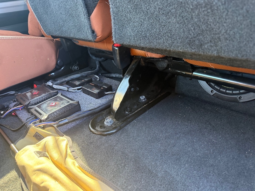 Toyota Tundra Platinum CrewMax 5.7L FFV 4WD 2018