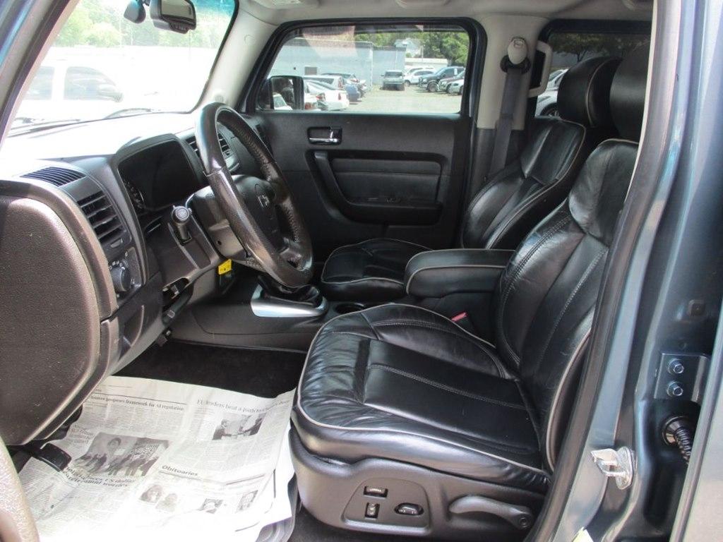 HUMMER H3 Sport Utility 2006