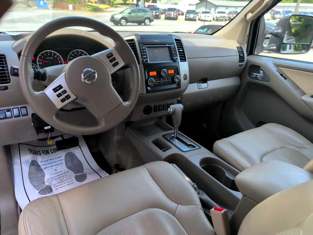Nissan Frontier SL Crew Cab 2WD 2014 Nissan Frontier SL Crew Cab 2WD 2014
