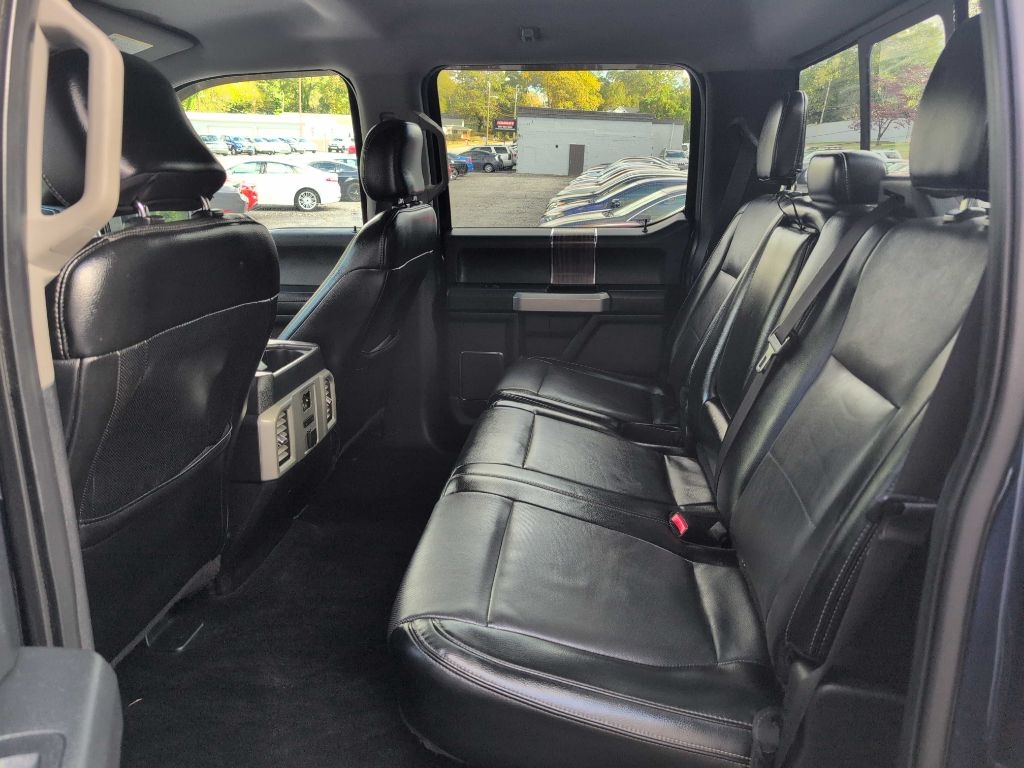 Ford F-150 XL SuperCrew 5.5-ft. Bed 4WD 2015 Ford F-150 XL SuperCrew 5.5-ft. Bed 4WD 2015