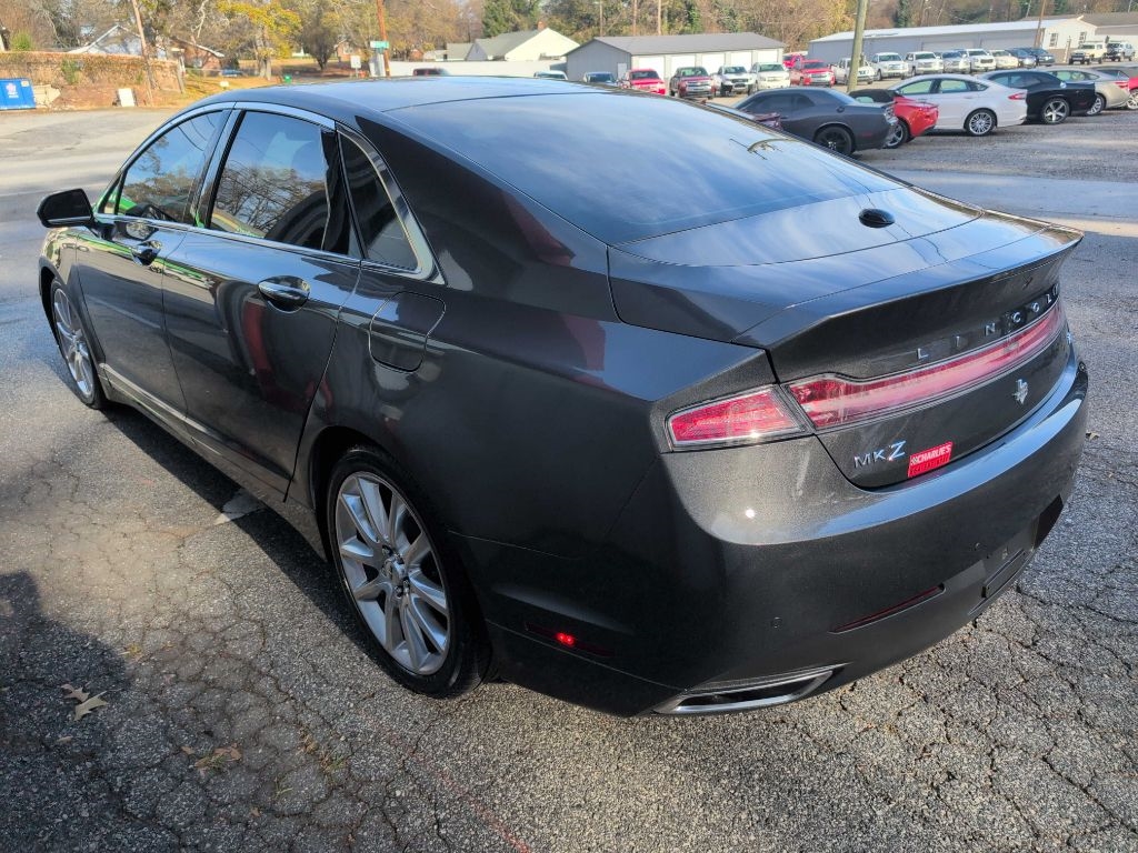 2015 Lincoln MKZ photo 2