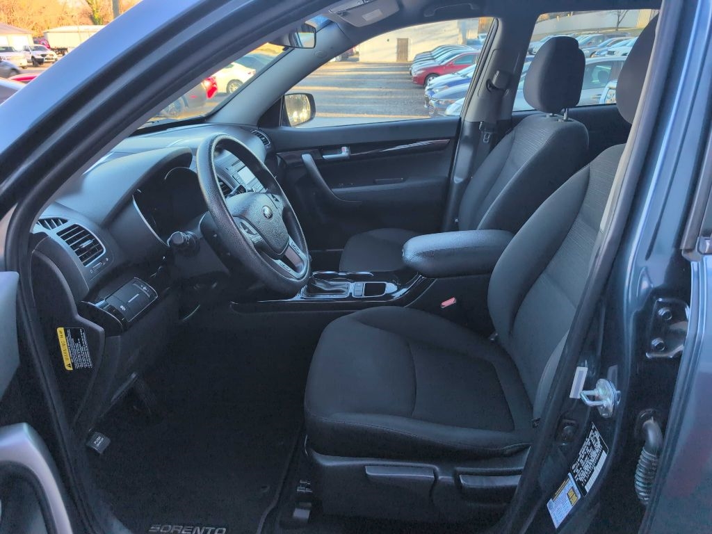 Kia Sorento LX 2WD 2015