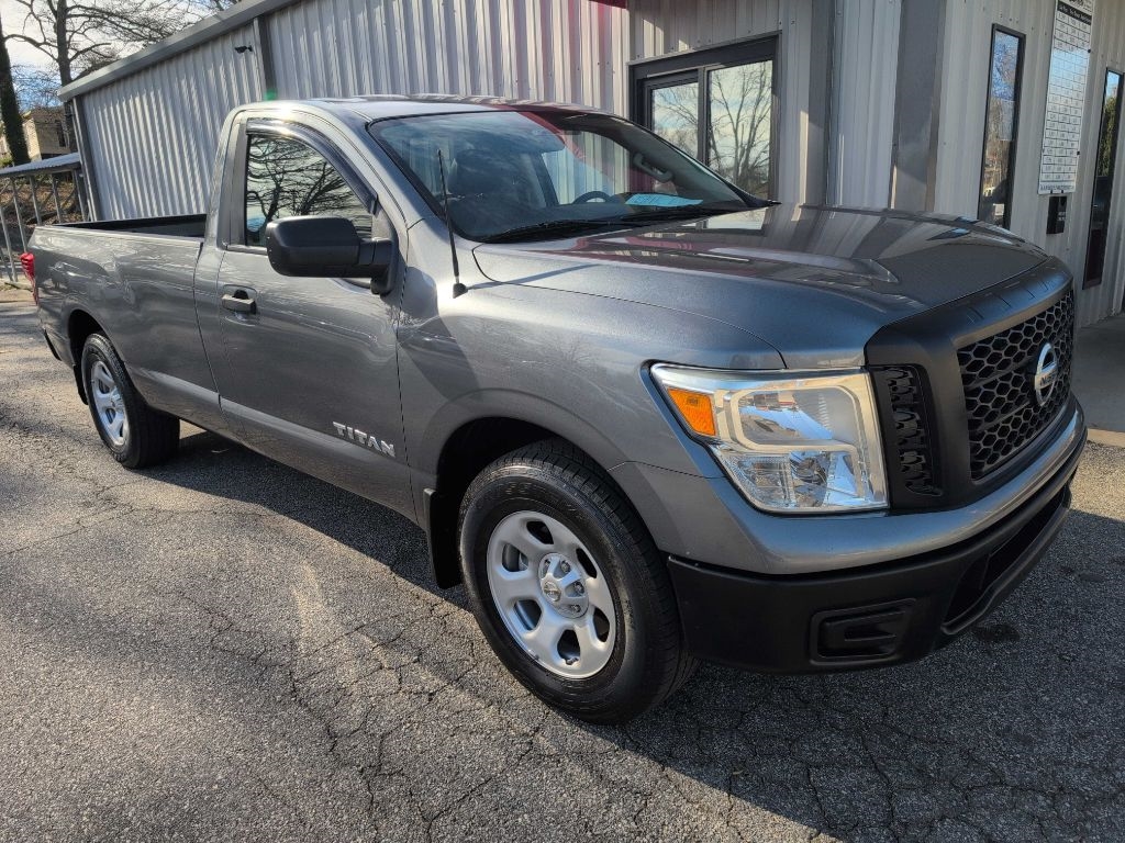Nissan Titan 2WD 2017